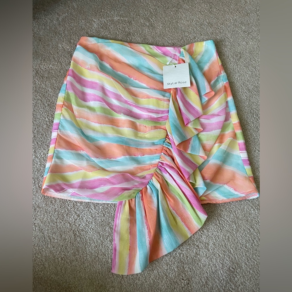 Multi color mini skirt